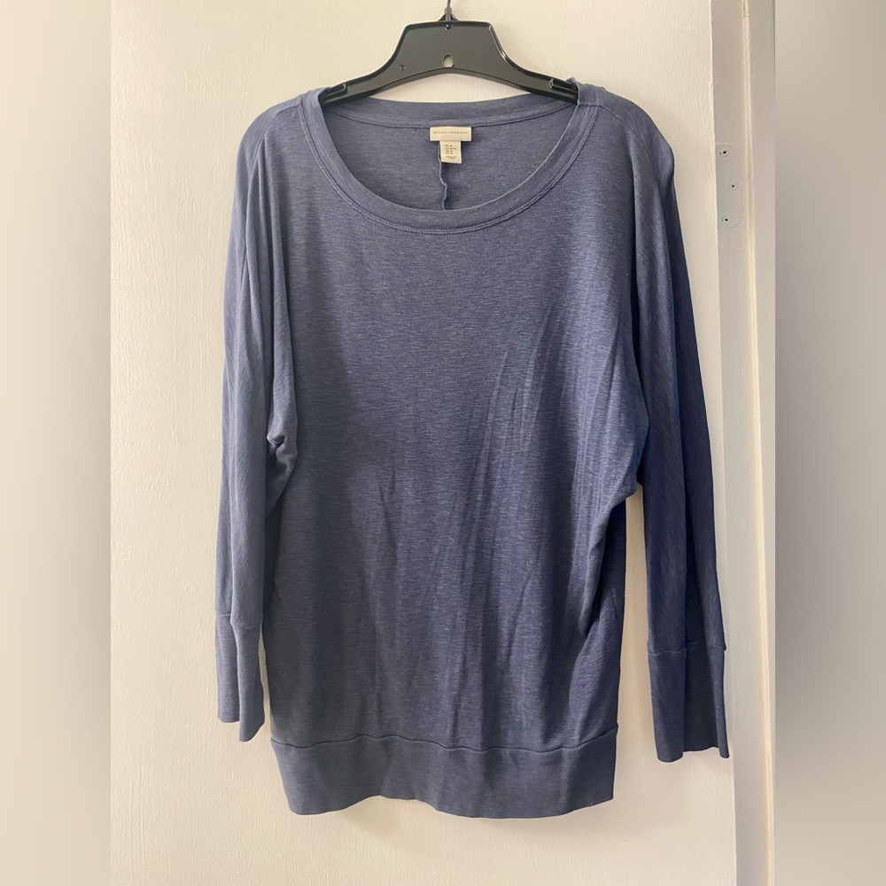 Mercer & Madison Women’s Blue 3/4 Sleeve Top Size Medium